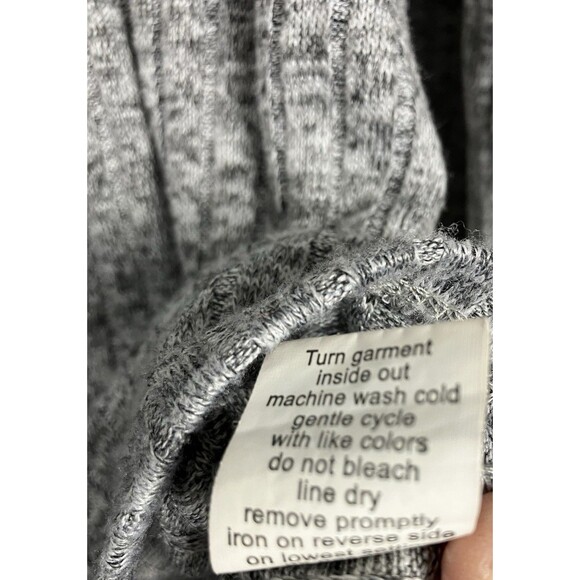 NEW YORK & COMPANY  Womens Ribbed Knit Gray Sweater Size Small - Picture 4 of 7